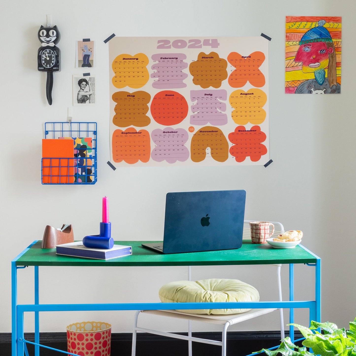 Shapes Calendar: Multi