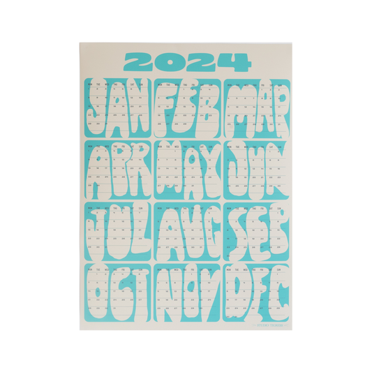 Months Calendar: Pool